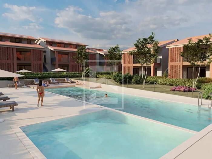 Appartamento trilocale in vendita in Via Forte Fenilazzo, Castelnuovo Del Garda