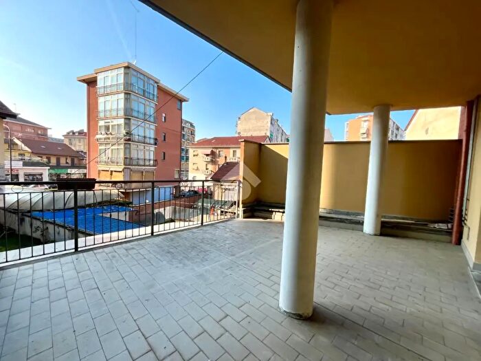 Appartamento bilocale in vendita in Via Ettore Stampini, Torino