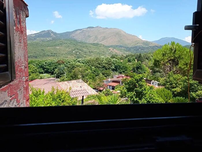 Appartamento monolocale in vendita in Galluccio