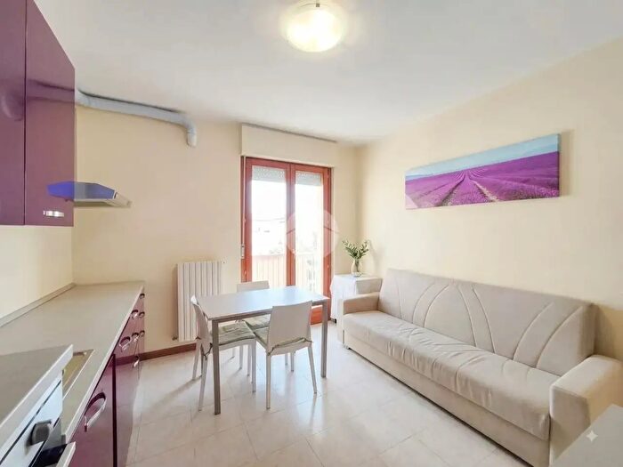 Appartamento bilocale in vendita in Via Silvio Pellico, San Benedetto Del Tronto