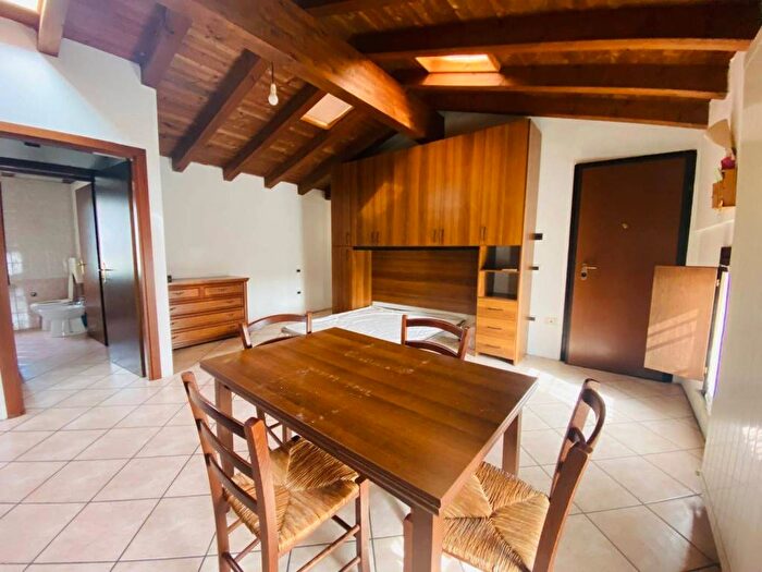 Appartamento monolocale in affitto in San Giovanni del Dosso