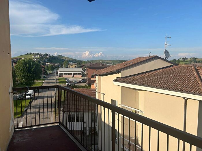 Appartamento bilocale in vendita in Neive Cuneo, Neive