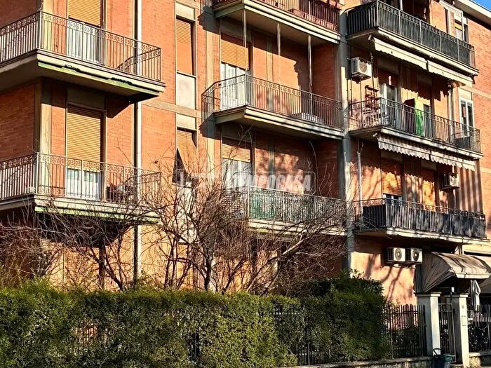 Appartamento quadrilocale in vendita in Via Martiri di Cefalonia, Parma