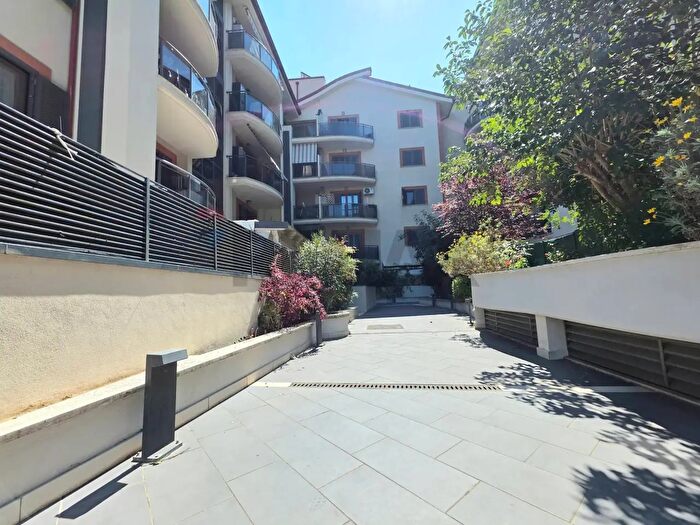 Appartamento bilocale in vendita in Via Padre Massaruti, Roma