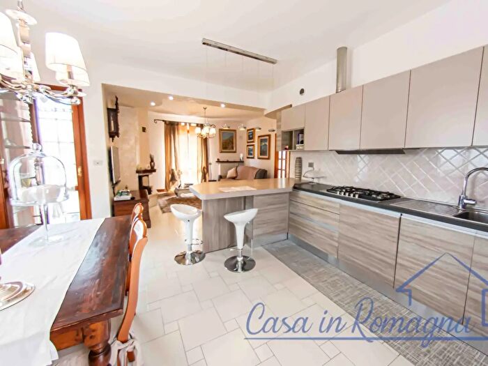 Casa quadrilocale in vendita in Via Pallada, Santarcangelo Di Romagna