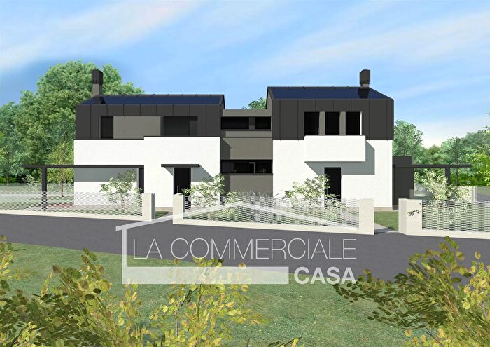 Casa con 6 locali in vendita in Treviso