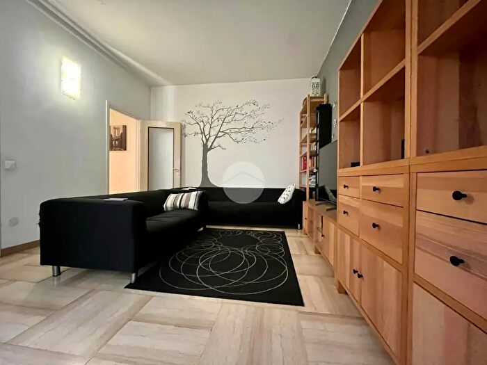 Appartamento trilocale in vendita in Via Fabbrica del Vetro Vecchia, Cremona