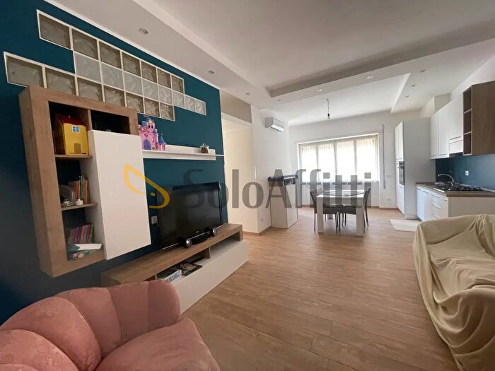 Appartamento trilocale in affitto in Via dellOlmata, Nettuno