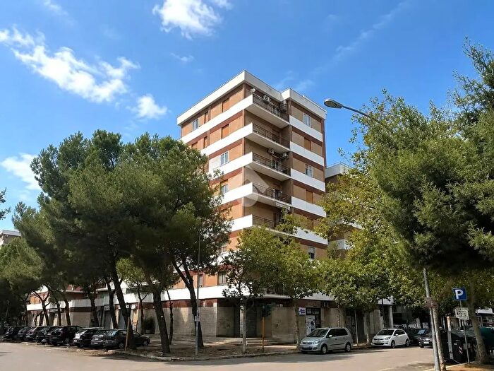 Appartamento quadrilocale in vendita in Viale Giotto, Foggia