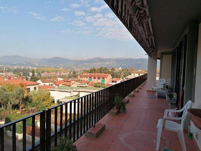 Appartamento con 5 locali in affitto in Via Maggio, Centro, Bagno a Ripoli