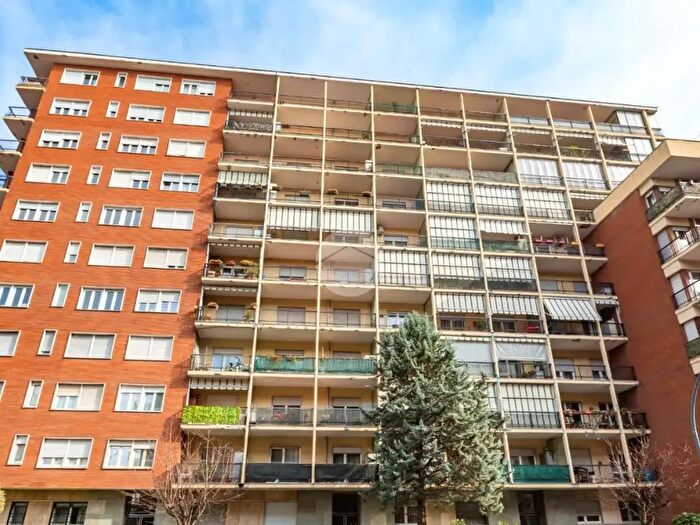 Appartamento trilocale in vendita in Via Manzoni, Collegno