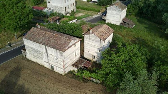 Casa con 6 locali in vendita in Contrada San Venditto, Posta Fibreno