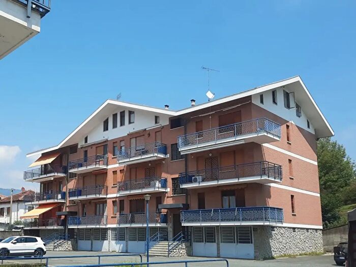 Appartamento con 5 locali in vendita in Corso Laghi, Avigliana