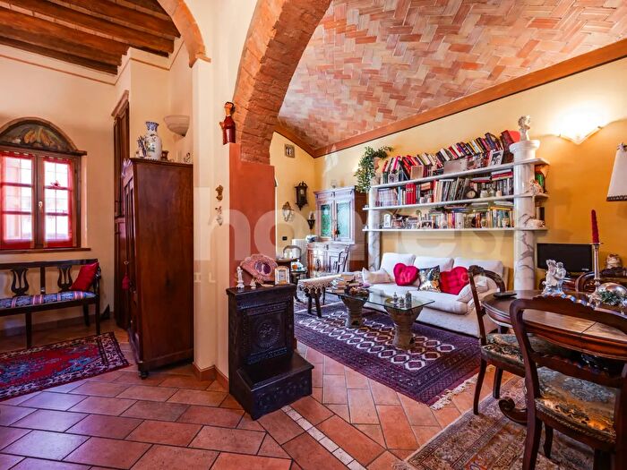 Casa quadrilocale in vendita in Piazza C Sartori, San Polo DEnza