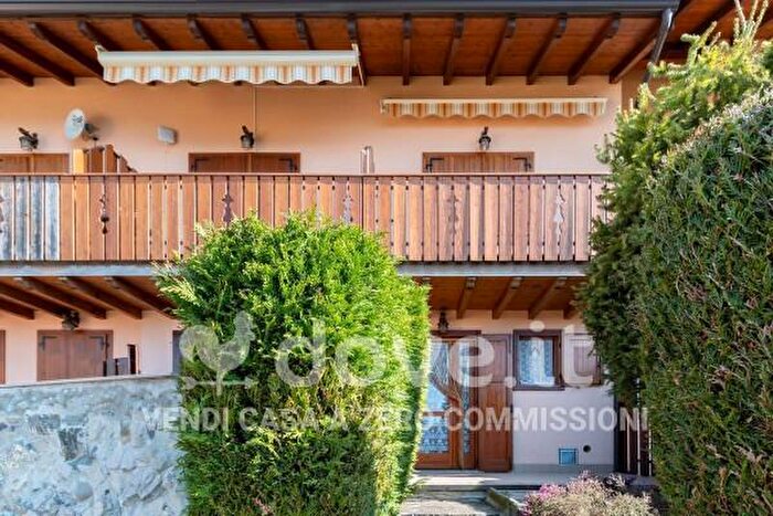 Appartamento monolocale in vendita in Via Moro a c, Costa Di Serina