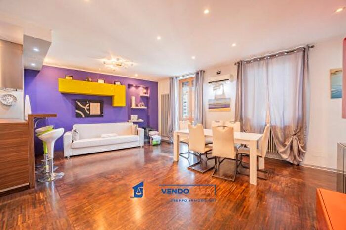 Appartamento quadrilocale in vendita in Via Caraglio, Torino