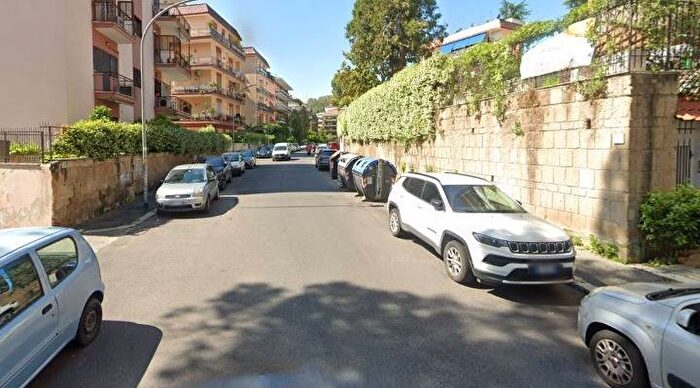 Appartamento con 6 locali in affitto in Via Nemea, Vigna Clara Vigna Stelluti, Roma