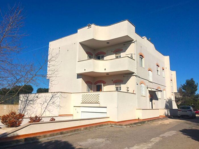 Appartamento bilocale in affitto in Via Napoli, Fesca, Bari
