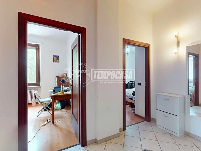 Appartamento quadrilocale in vendita in Via Giacomo Dina, Torino