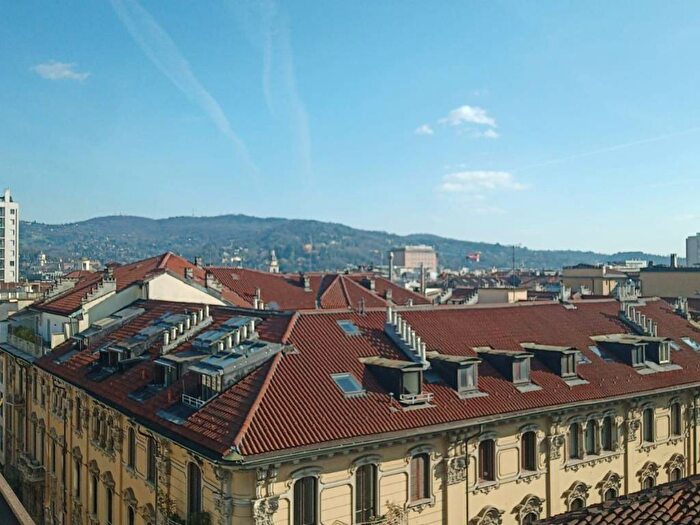 Casa monolocale in affitto in Via Santa Teresa, Piazza Solferino, Torino
