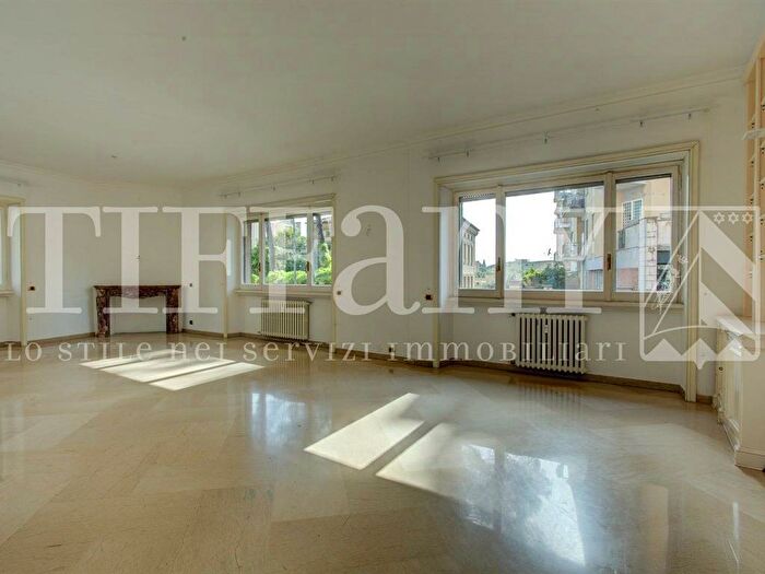Appartamento con 5 locali in affitto in Via Gian Giacomo Porro, Parioli, Roma