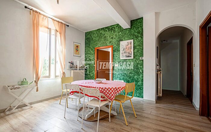 Appartamento trilocale in vendita in Via Carso, Reggio Emilia