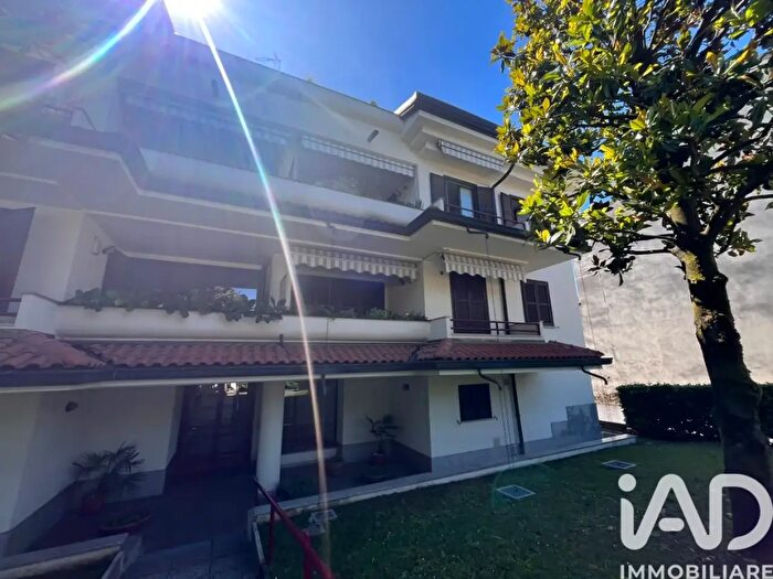 Appartamento bilocale in vendita in Via Lecco, Monza