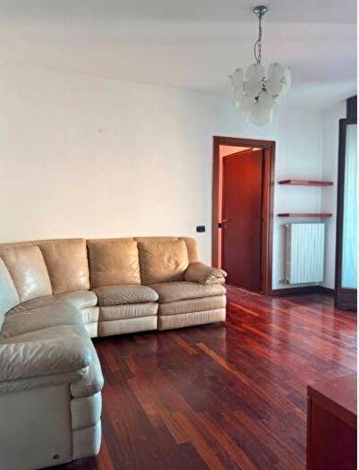 Appartamento quadrilocale in affitto in Via dei Monti Parioli, Parioli, Roma