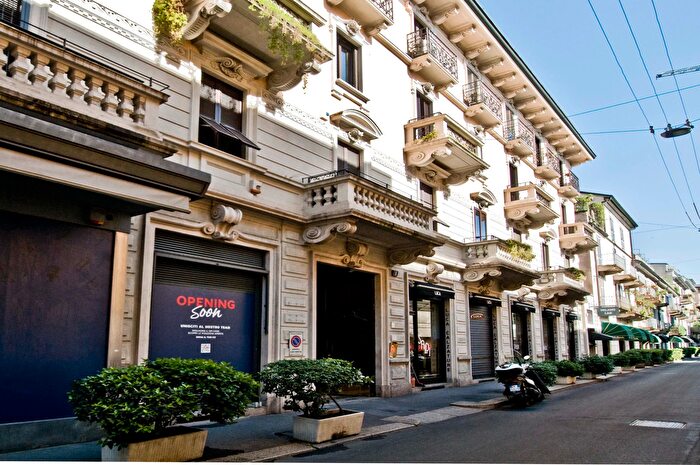 Appartamento quadrilocale in affitto in Milano