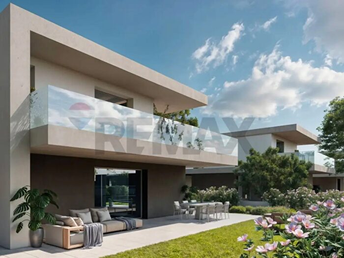 Casa con 5 locali in vendita in Castelnuovo Del Garda