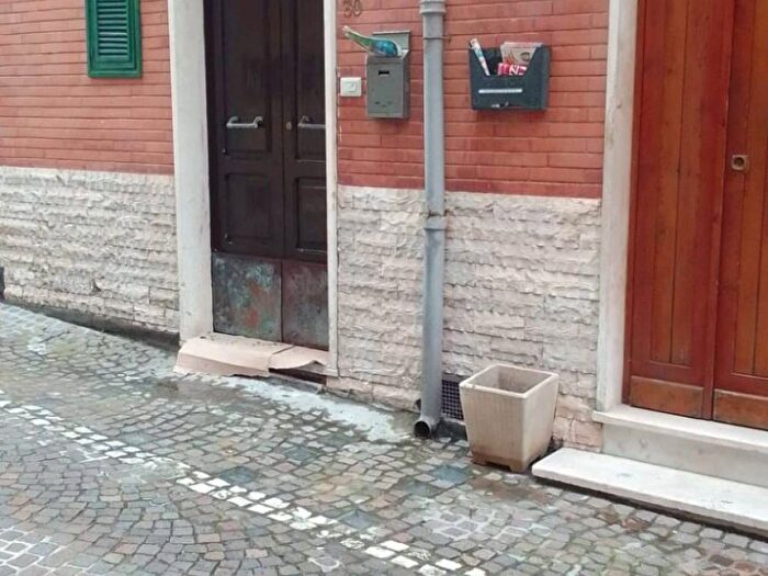 Appartamento bilocale in affitto in Vicolo Moccia, Centro, Frosinone