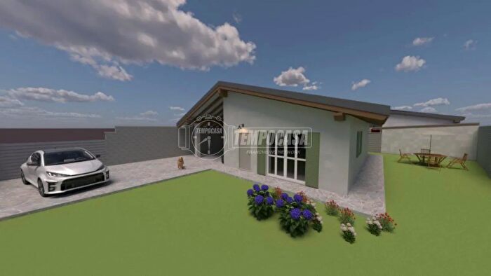 Casa quadrilocale in vendita in Via Alagna, Garlasco