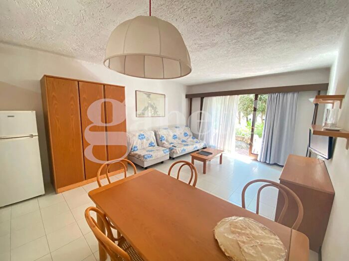 Appartamento bilocale in vendita in Piazza Krizia, Olbia