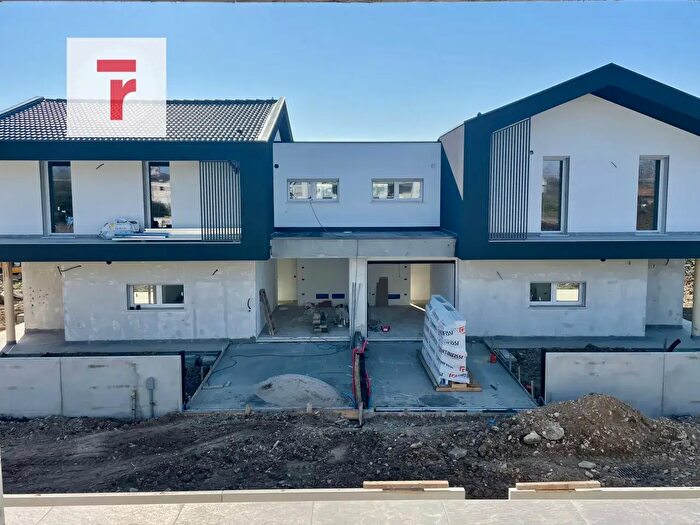 Casa con 5 locali in vendita in Via Guizza Conselvana, Padova