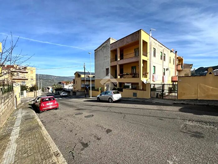 Appartamento quadrilocale in vendita in Via Nicola Porcu, Nuoro