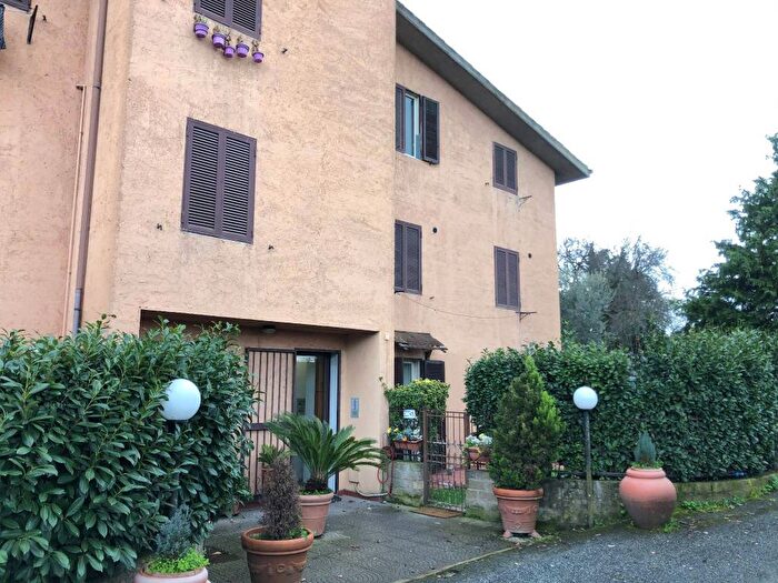 Appartamento bilocale in affitto in Vicolo di Acqua Acetosa Anagnina, Morena, Roma