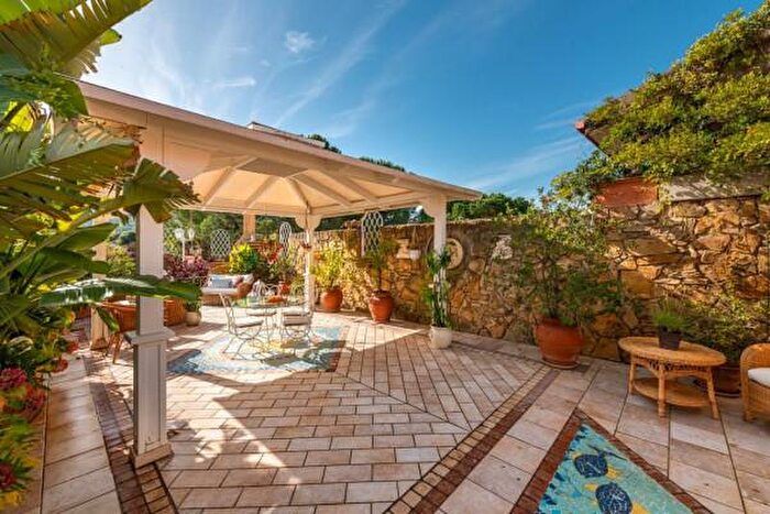 Appartamento quadrilocale in vendita in Via Carbonia, Narcao