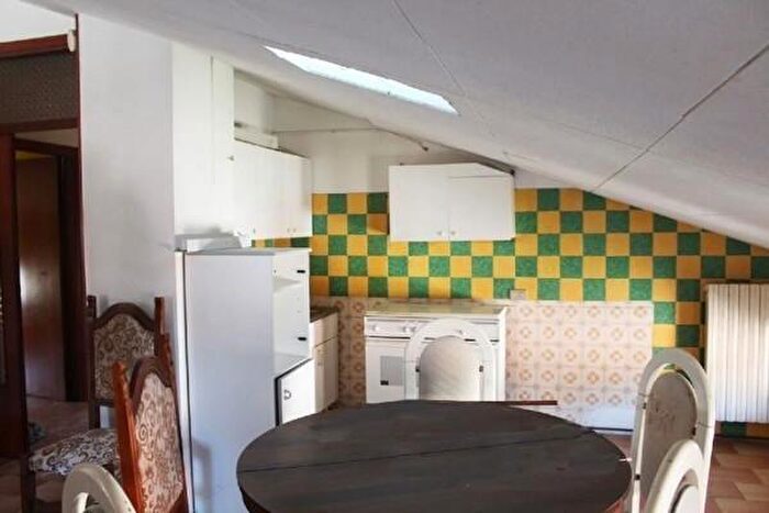 Appartamento con 5 locali in vendita in Fermignano