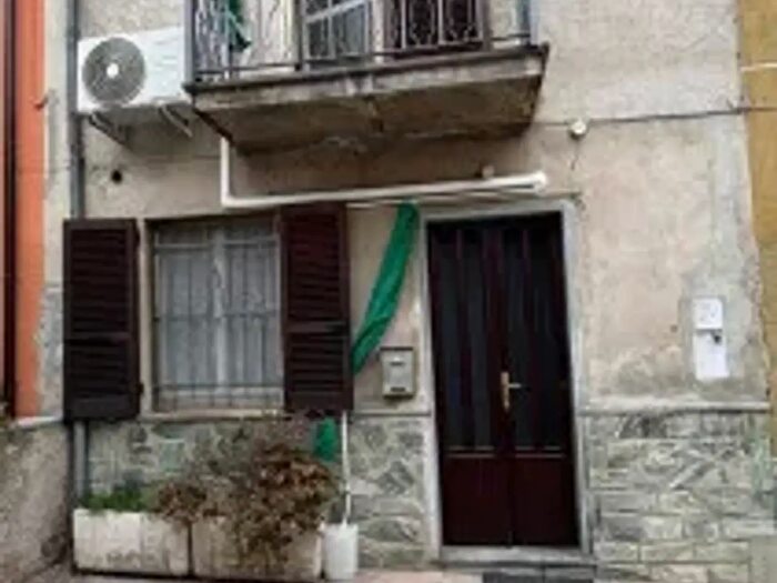 Casa trilocale in vendita in Via Nazionale, Stradella