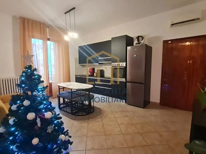 Appartamento quadrilocale in vendita in Colle Di Val D'Elsa
