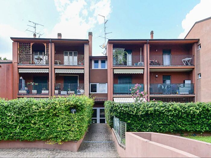 Appartamento bilocale in affitto in Via Montelatici, Centro, San Fermo della Battaglia
