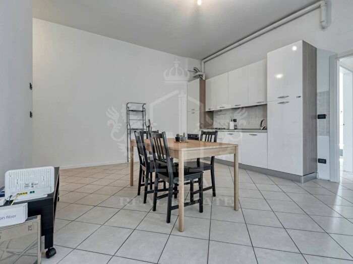Appartamento trilocale in affitto in Via Gherardo Forni, Murri, Bologna
