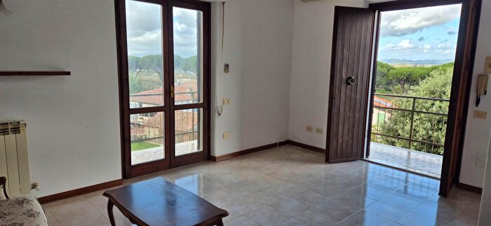 Appartamento quadrilocale in vendita in Roccastrada