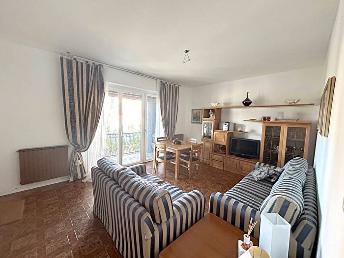 Appartamento quadrilocale in affitto in Centro, Riccione