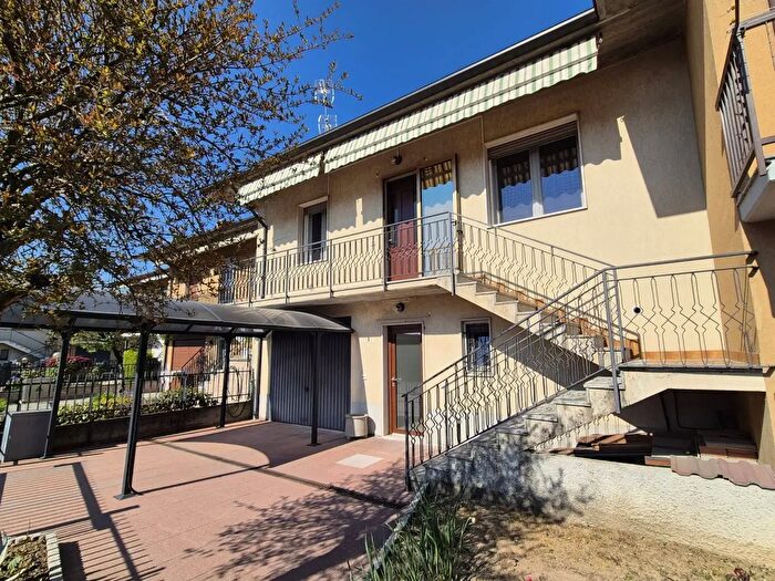 Casa trilocale in vendita in Via Mazzini, Vistarino