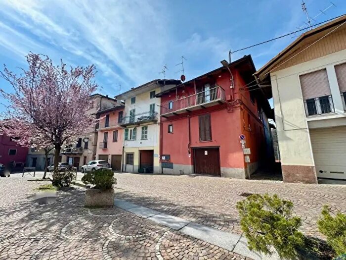 Appartamento bilocale in vendita in Via Roma, Sagliano Micca