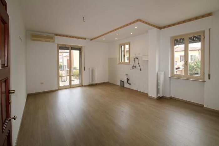 Appartamento quadrilocale in vendita in Jesi