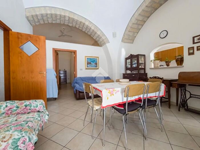 Appartamento trilocale in vendita in Via Ronzini, Manfredonia