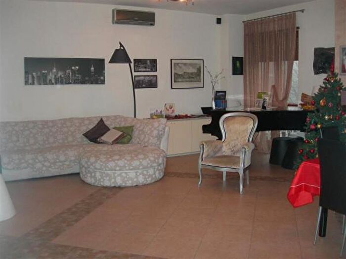 Appartamento quadrilocale in vendita in Alessandria