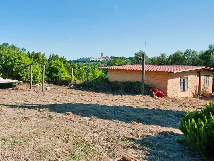 Casa bilocale in vendita in Via della Ferriera, Grottaferrata